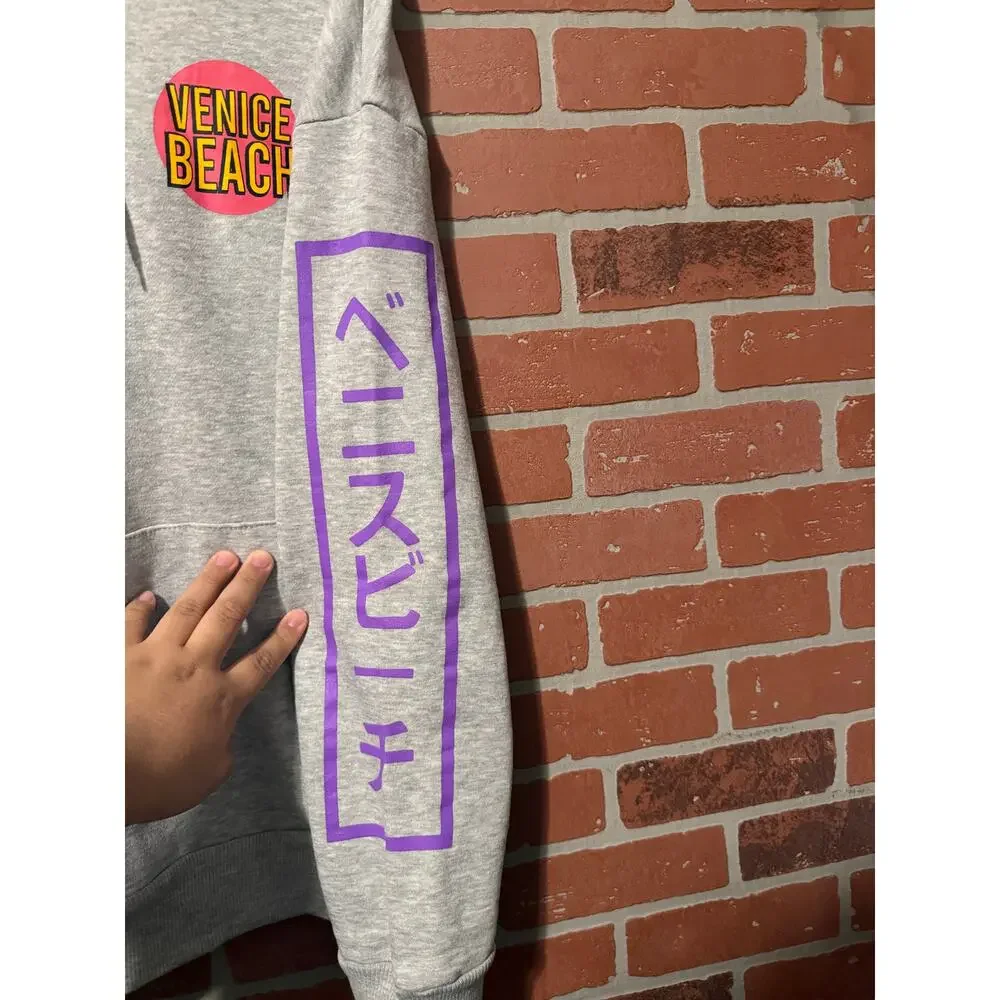 Chemistry Venice Beach Skateboard Skeleton Pullover Hoodie - L